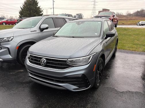2022 Volkswagen Tiguan 2.0T SE R-Line Black 4MOTION