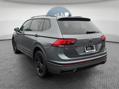 2022 Volkswagen Tiguan 2.0T SE R-Line Black 4MOTION
