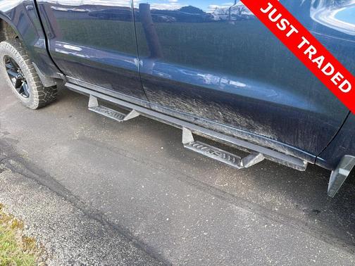 2022 Chevrolet Silverado 1500 Custom Trail Boss