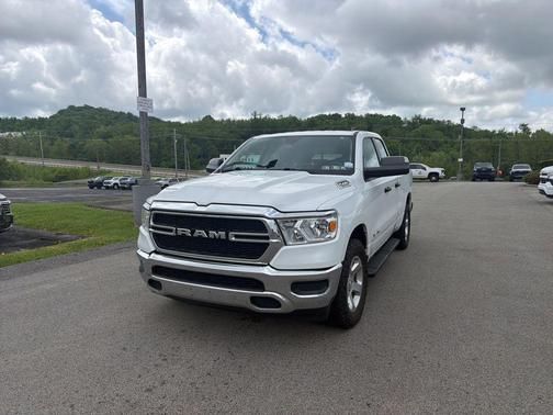 Bright White Clearcoat 2019 RAM 1500 Tradesman