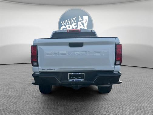 2025 Chevrolet Colorado WT
