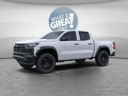 Summit White 2026 Chevrolet Colorado Trail Boss