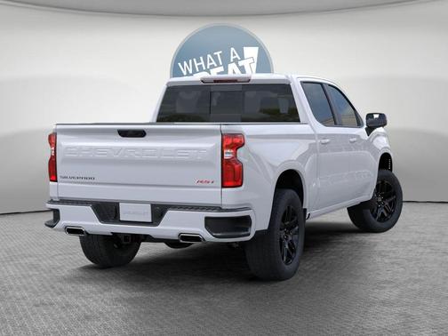Summit White 2026 Chevrolet Silverado 1500 RST
