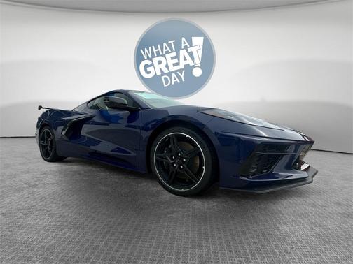 2025 Chevrolet Corvette Stingray w/2LT