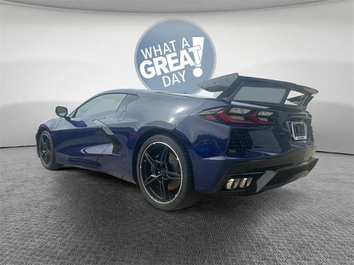 2025 Chevrolet Corvette Stingray w/2LT