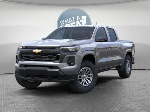 Sterling Gray Metallic 2026 Chevrolet Colorado LT