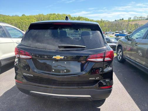 Mosaic Black Metallic 2024 Chevrolet Equinox 1LT