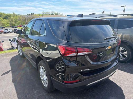 Mosaic Black Metallic 2024 Chevrolet Equinox 1LT