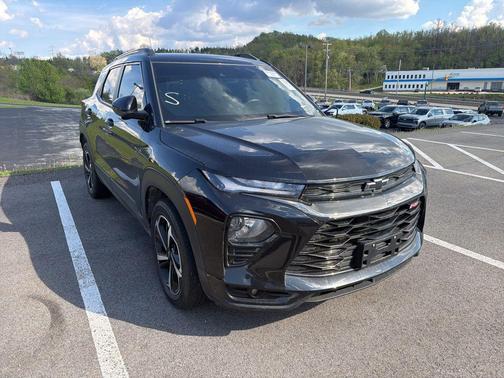 Mosaic Black Metallic 2023 Chevrolet Trailblazer RS