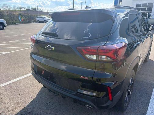 Mosaic Black Metallic 2023 Chevrolet Trailblazer RS