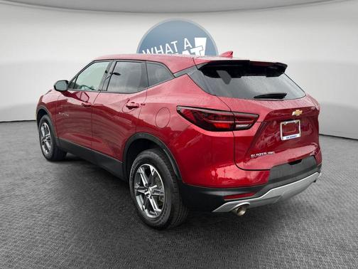 Radiant Red Tintcoat 2025 Chevrolet Blazer 2LT