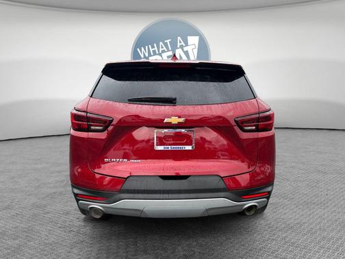Radiant Red Tintcoat 2025 Chevrolet Blazer 2LT