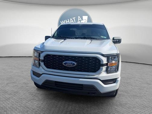 Avalanche 2023 Ford F-150 XL