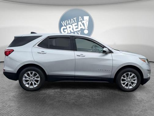 Silver Ice Metallic 2020 Chevrolet Equinox 1LT