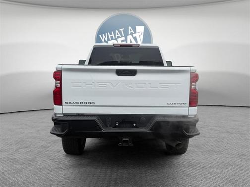 2026 Chevrolet Silverado 2500 Custom