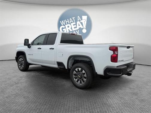 2026 Chevrolet Silverado 2500 Custom