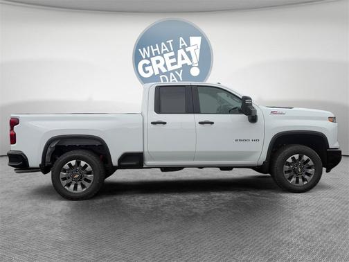 2026 Chevrolet Silverado 2500 Custom