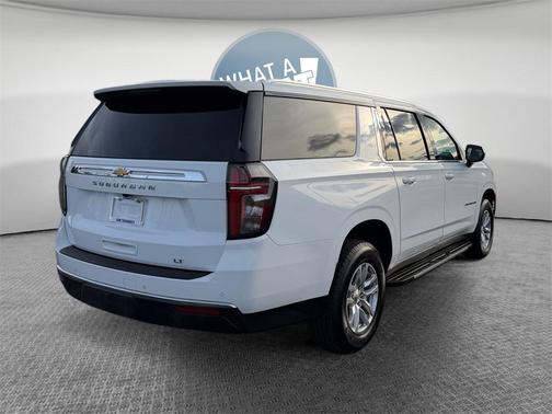 2024 Chevrolet Suburban LT