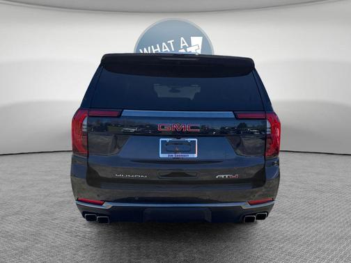 2025 GMC Yukon XL 4WD AT4