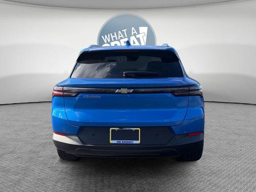 Riptide Blue Metallic 2026 Chevrolet Equinox EV LT