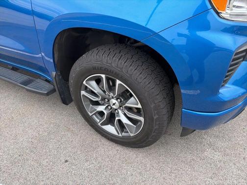 Glacier Blue Metallic 2024 Chevrolet Silverado 1500 RST