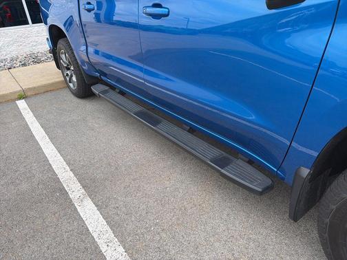 Glacier Blue Metallic 2024 Chevrolet Silverado 1500 RST