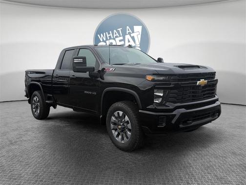 2026 Chevrolet Silverado 2500 Custom