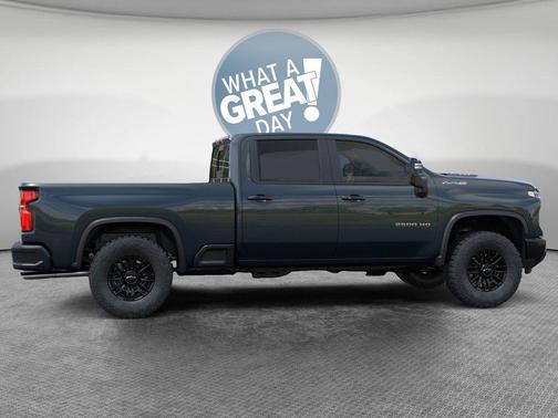 Cypress Gray 2026 Chevrolet Silverado 2500 Crew Cab, Standard Bed, XR2, 4WD