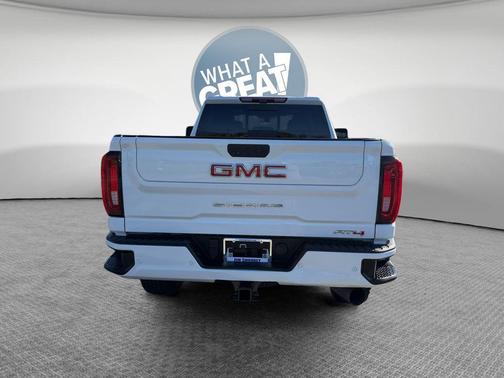 2021 GMC Sierra 2500 AT4