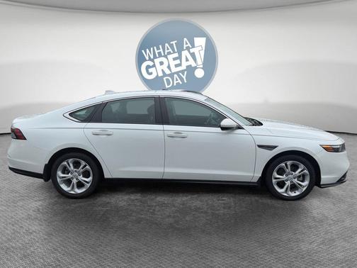 2023 Honda Accord LX 1.5T