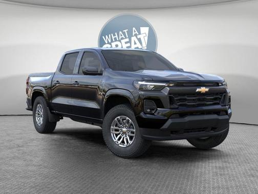 Black 2026 Chevrolet Colorado LT