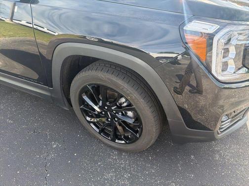 Ebony Twilight Metallic 2023 GMC Terrain SLT