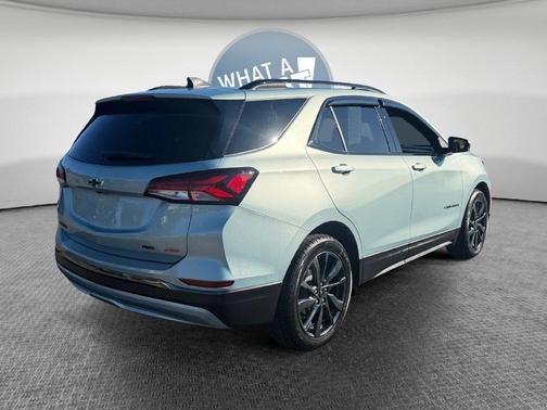 Seaglass Blue Metallic 2022 Chevrolet Equinox AWD RS