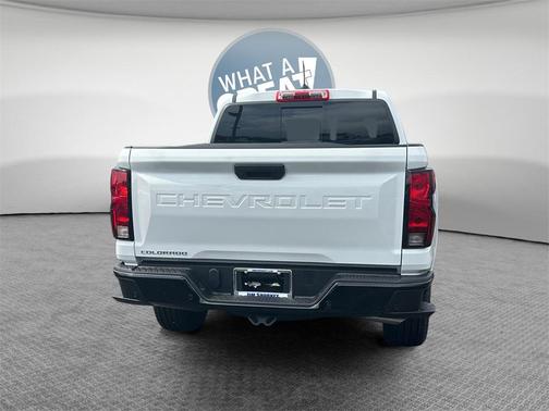 2025 Chevrolet Colorado WT