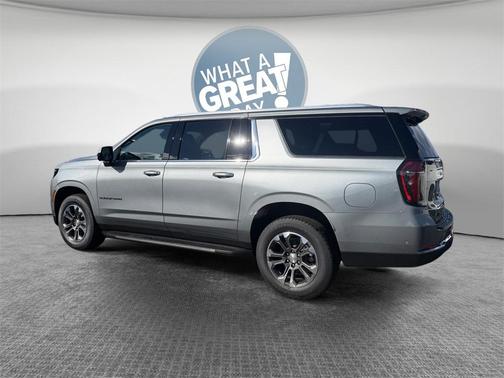 2026 Chevrolet Suburban LS