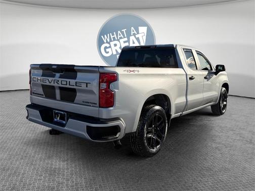 2022 Chevrolet Silverado 1500 Custom