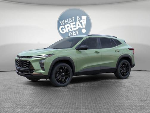 Cacti Green 2026 Chevrolet Trax FWD ACTIV