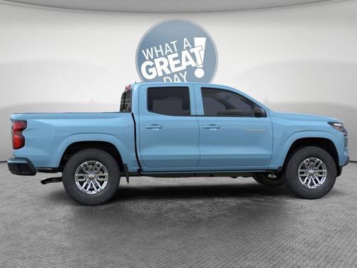 Snowdrift Metallic 2026 Chevrolet Colorado LT