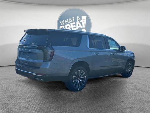 2025 Chevrolet Suburban 4WD High Country
