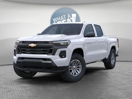 Summit White 2026 Chevrolet Colorado LT