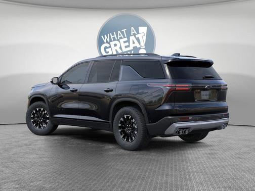 Mosaic Black Metallic 2026 Chevrolet Traverse AWD Z71