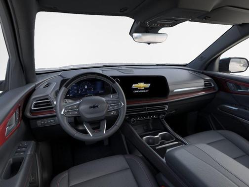 Polar White Tricoat 2026 Chevrolet Traverse AWD Z71