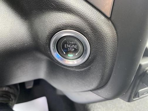 Photo 5 of 37 of 2019 Chevrolet Silverado 1500 Base