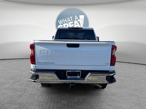 Summit White 2025 Chevrolet Silverado 2500 LT