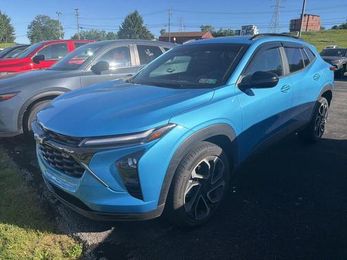 Marina Blue Metallic 2025 Chevrolet Trax FWD 2RS