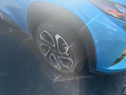 Marina Blue Metallic 2025 Chevrolet Trax FWD 2RS
