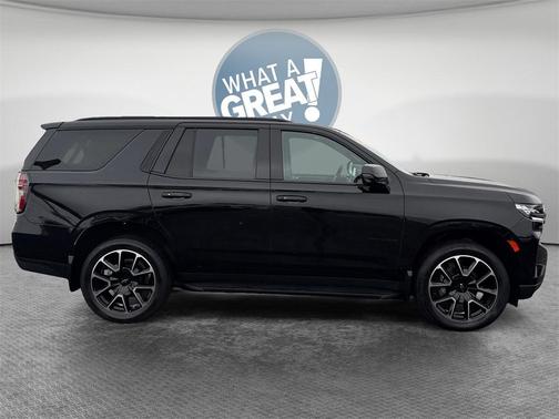 2022 Chevrolet Tahoe 4WD RST