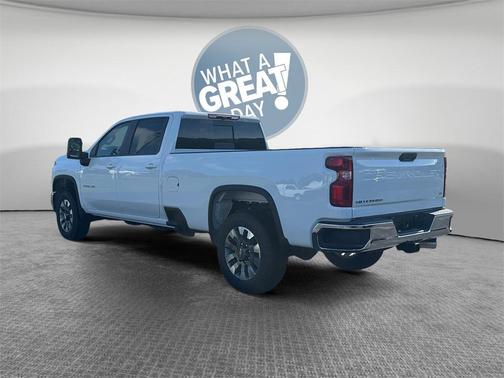 2025 Chevrolet Silverado 3500 LT