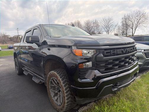 2022 Chevrolet Silverado 1500 Custom