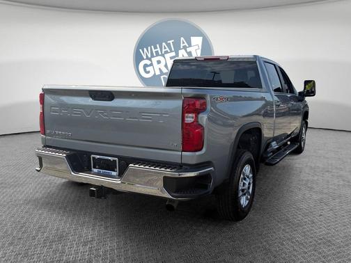 Sterling Gray Metallic 2025 Chevrolet Silverado 2500 LT